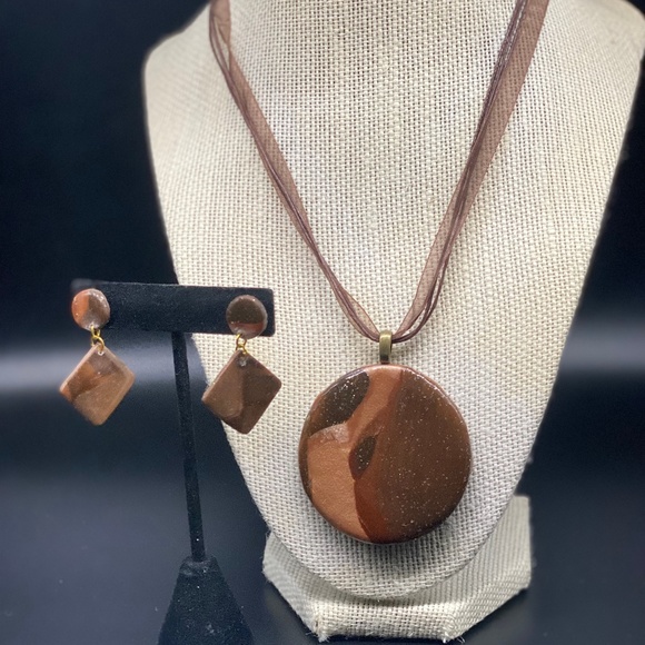 Handmade Pendant and Earrings - Picture 1 of 1
